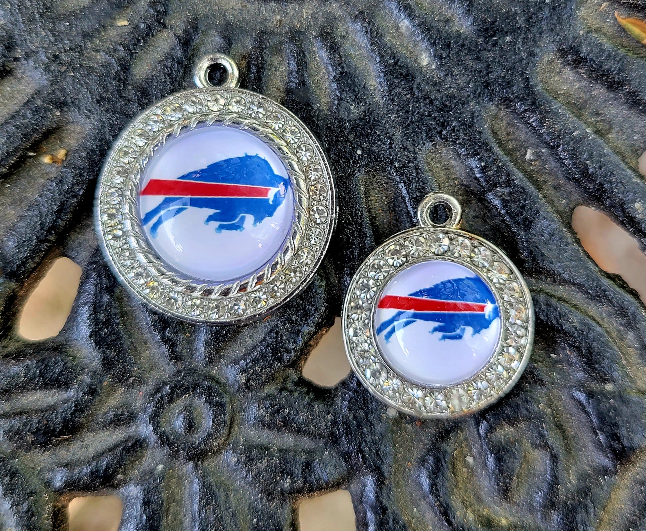 Buffalo Bills - Heart Earrings