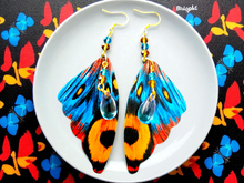 Load image into Gallery viewer, BUTTERFLY EARRINGS. Butterfly Wing Earrings. Monarch Butterfly Earrings. Butterfly Wing Jewelry. Butterfly Jewelry. Cyrstal Bead Earrings.
